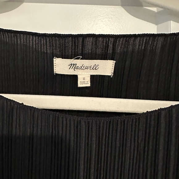 Madewell Black Short-sleeve Blouse - Picture 5 of 7